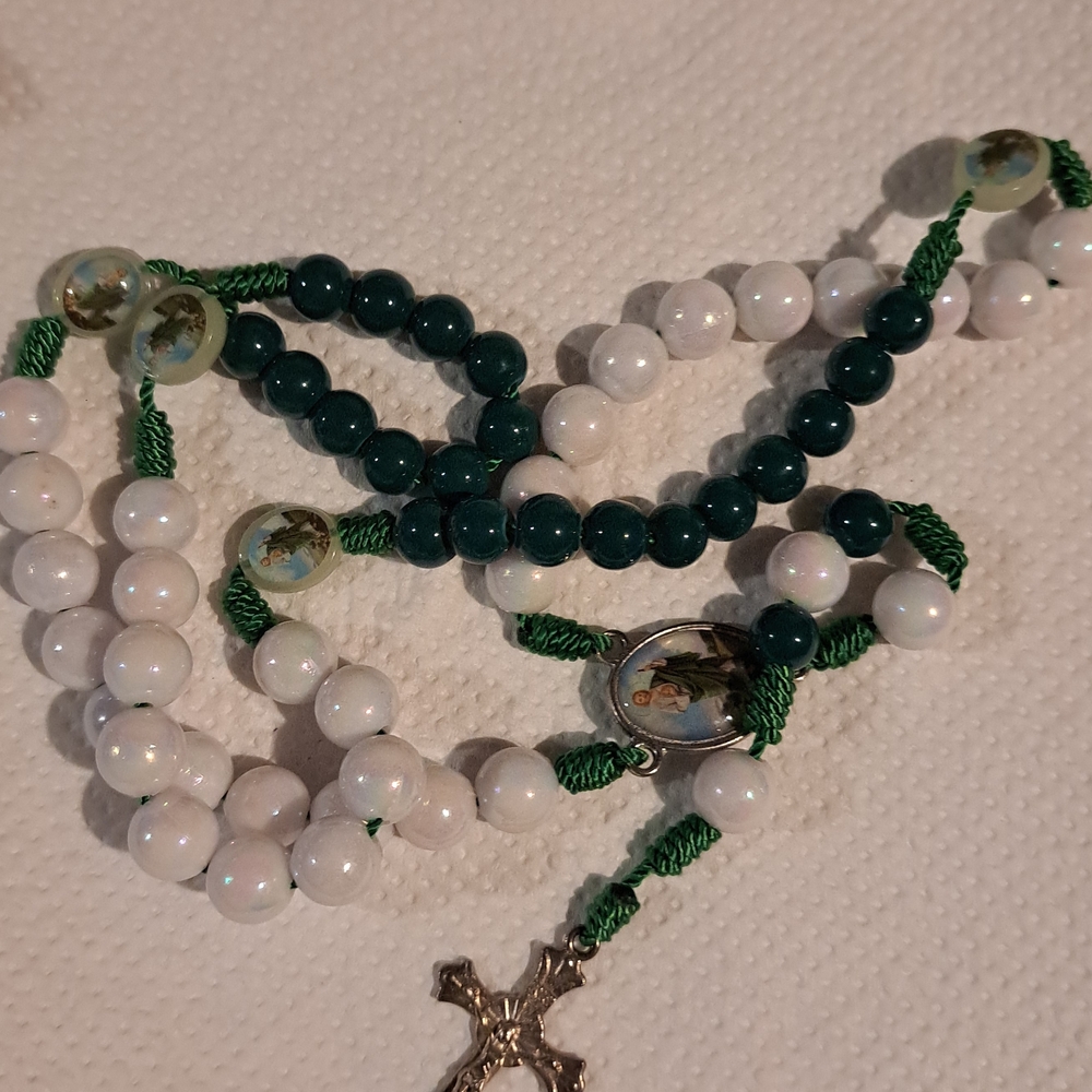 Elegant Green and White Beaded Rosary Necklace